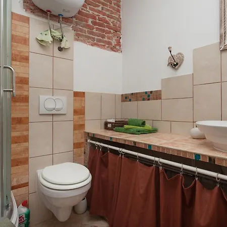 Apartment With Garden In Rovinj